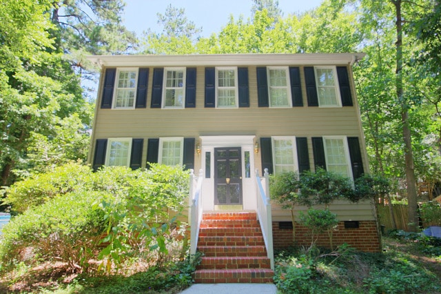 Building Photo - Charming 3 Bedroom Colonial Home only 10 Minutes from Duke!