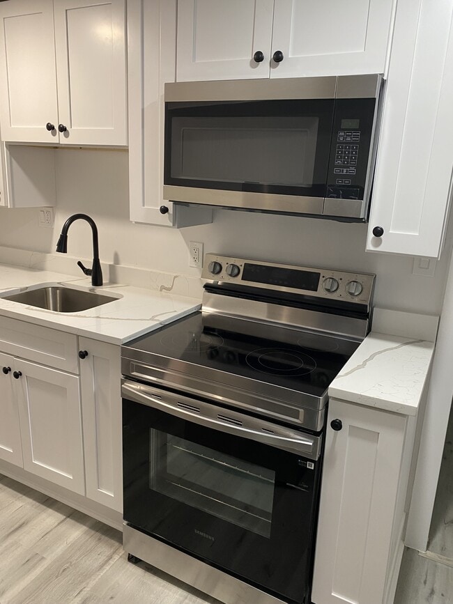 Photo - 710 N Fulton Ave