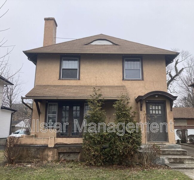 Photo - 411 9th St Unit Up
