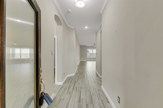 Photo - 31778 Twin Timbers Ln