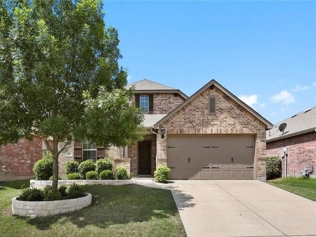Building Photo - 417 Hackberry Dr