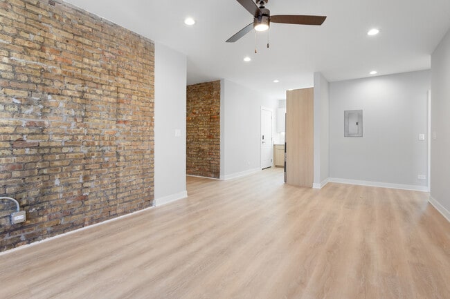 Photo - 7383 N Damen Ave Unit 2W