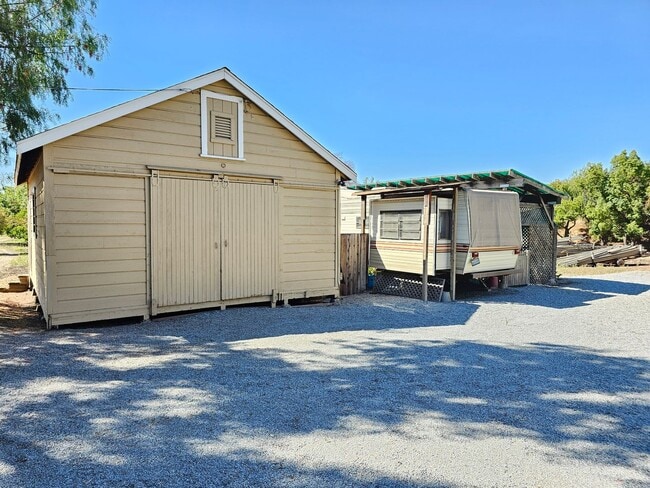 Building Photo - Malech Ranch Unit 9613