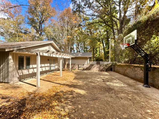 Photo - 1812 Seminole Rd