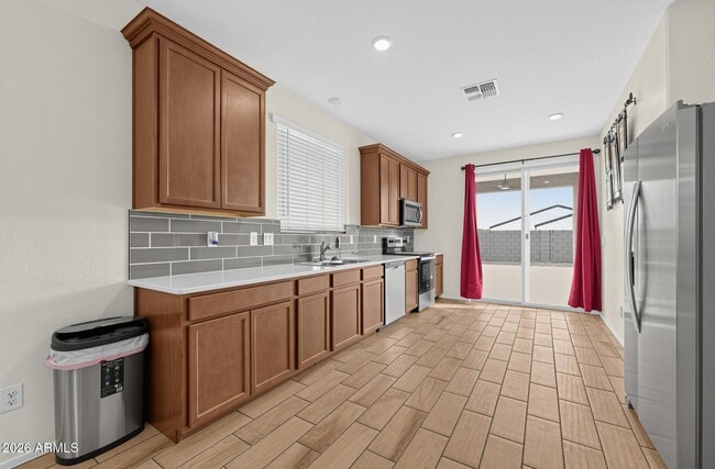 1623 W Pima Ct