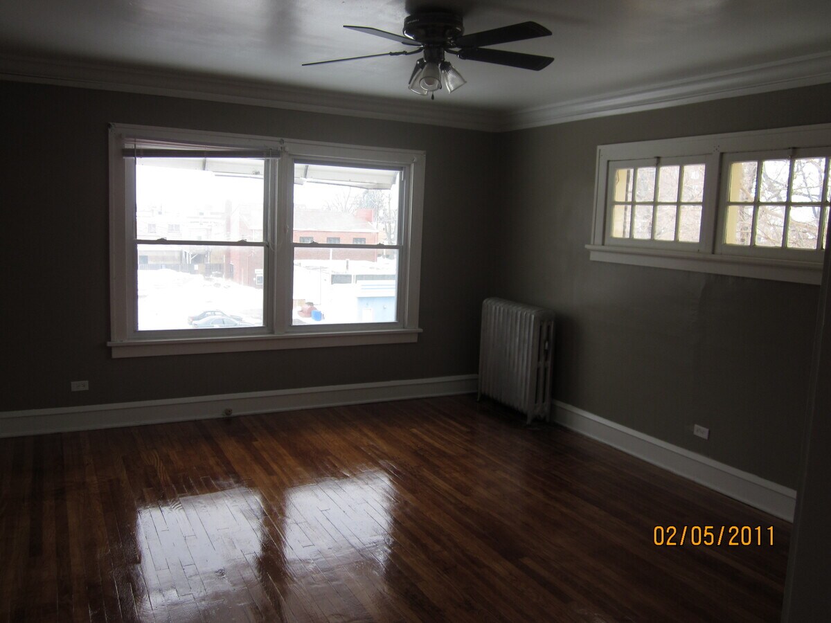 2015 Arthur Ave Apartments Unit 5 Lakewood, OH