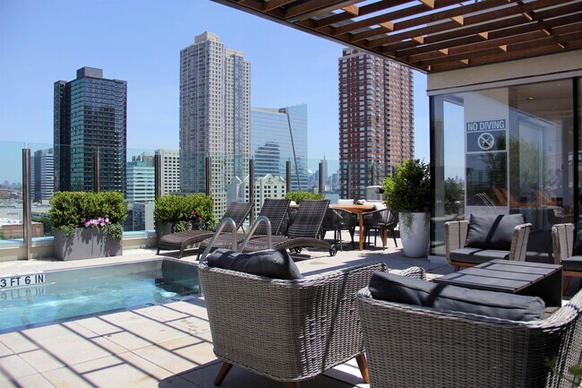 Photo - 148 1st St Unit 809