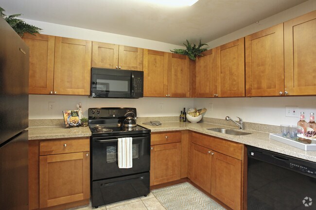 La Estancia Apartments