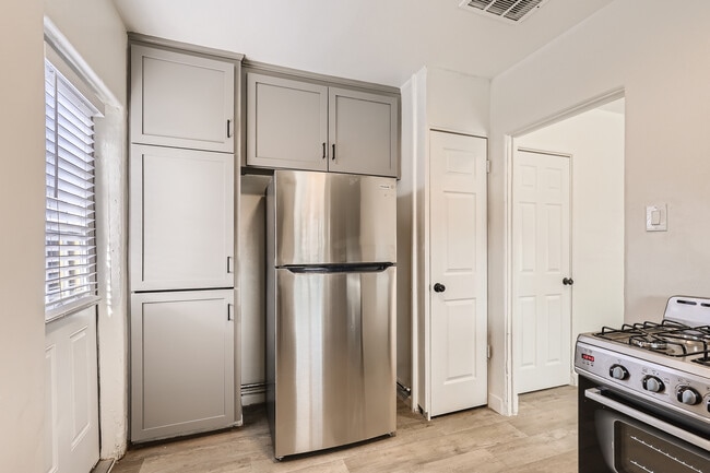 Photo - Encanto Park Apartments