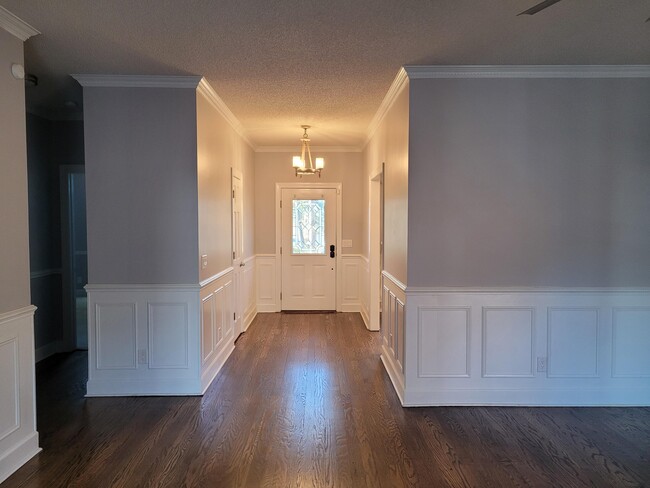 Photo - 850 Torrey Pines Dr