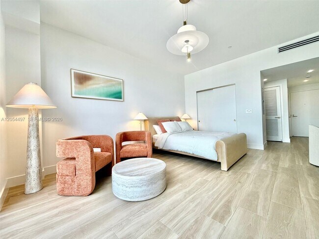 Photo - 90 NE 32nd St Unit 1124