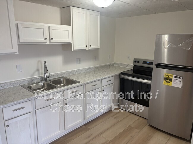 Photo - 1231 N Galena Ave