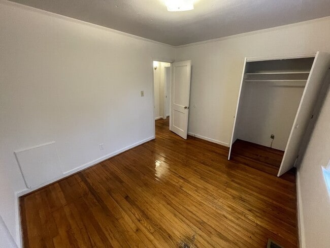 322 Angier Ave