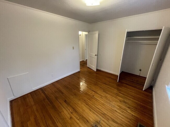 Photo - 322 Angier Ave