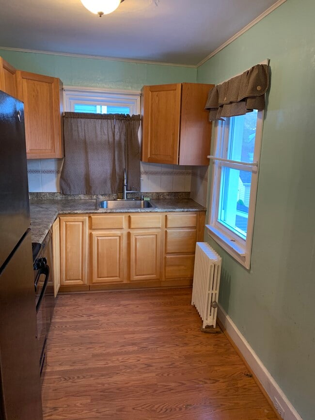 Photo - 57 Vanderbilt Ave Unit 2