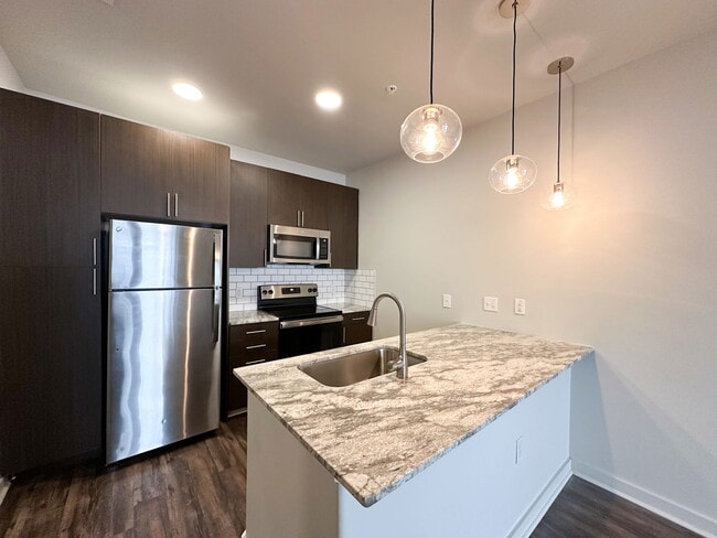 Photo - 2621 Live Oak St Unidad 816 Rental