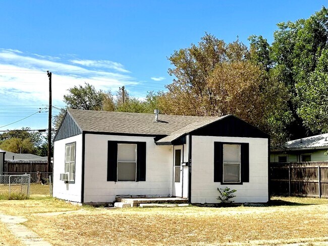 1 bedroom - 1 bedroom House
