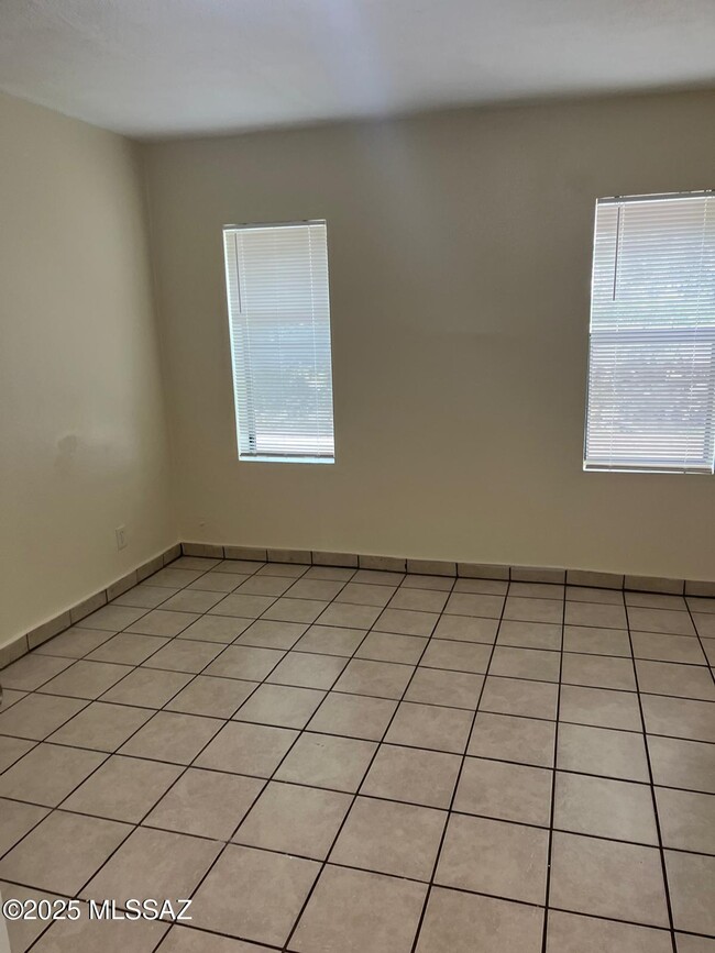 Photo - 345 E Teton Rd