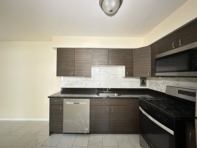 Photo - 622 Lincoln Ave Unidad 301