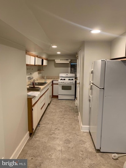 Photo - 1708 Kilbourne Pl NW