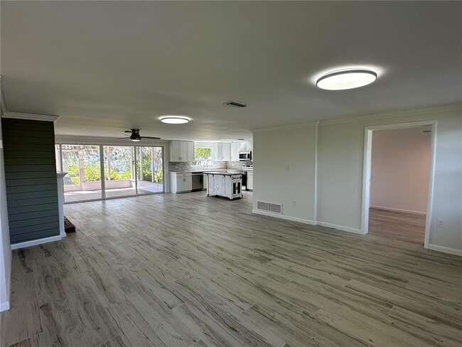 Photo - 812 Bayview Dr