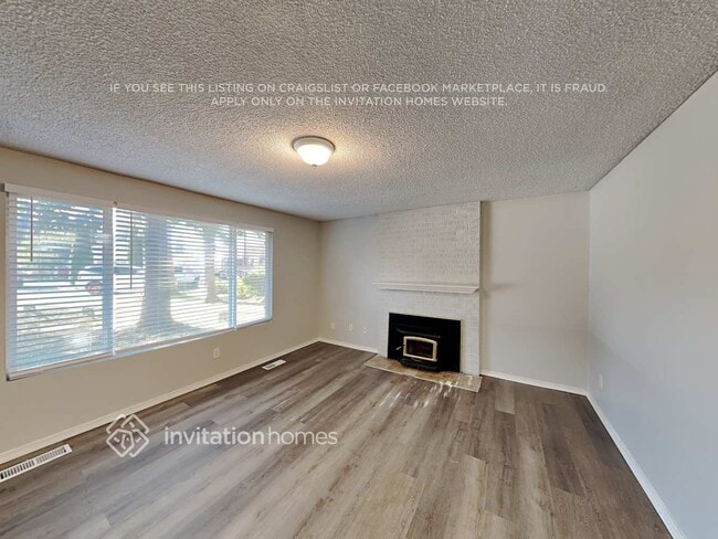 Photo - 6012 99th Pl NE
