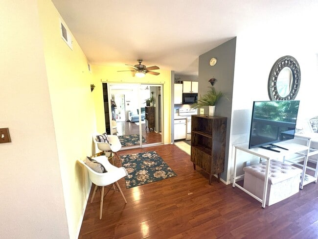 Photo - Haleakala Gardens - Furnished Ground Floor 3bed/2bath Condo private end unit! Unit 15D