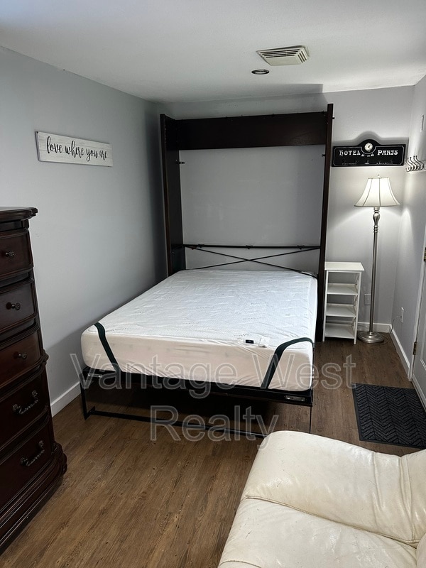 Photo - 1778-1778 Smithson Dr