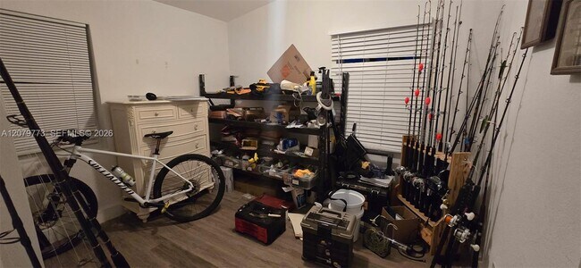 Photo - 916 SW 24th Ave