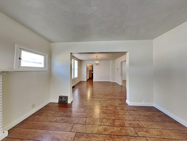 Photo - **Coming Soon** 5 Bedroom House Near Gonzaga