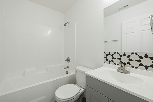 Photo - 2631 W Marina Dr