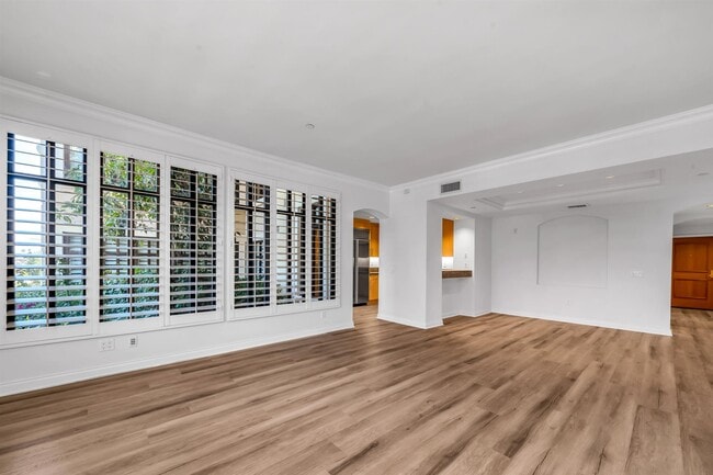 Photo - 11847 Gorham Ave Unit #104