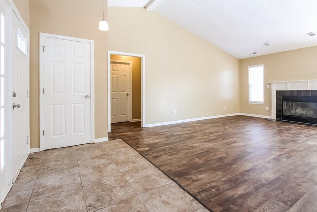 Photo - 1947 Mare Ave