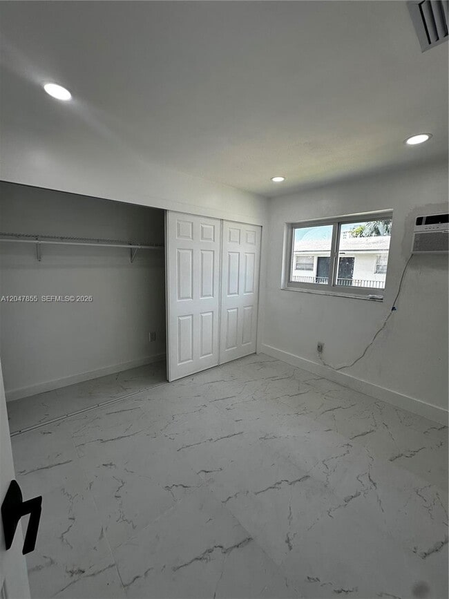 Photo - 1945 NW 29th St Unit A5