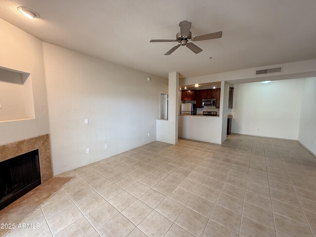 Photo - 14145 N 92nd St