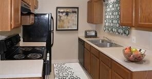 Photo - 2501 Davis St