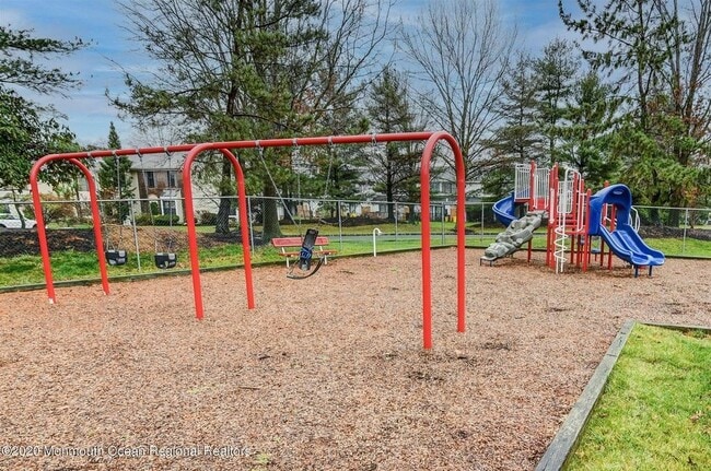 Patio de juegos - 500 Danbury Ln Unidad 500