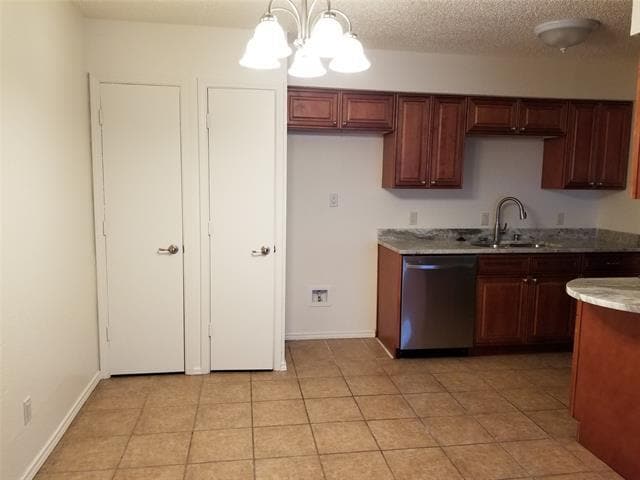 Photo - 7320 NE Loop 820