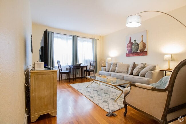 Building Photo - 90 Kilsyth Rd Rental