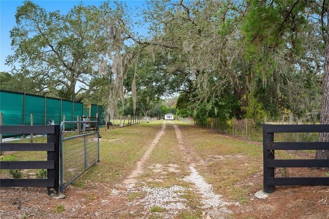 Photo - 4218 Lake Hancock Rd