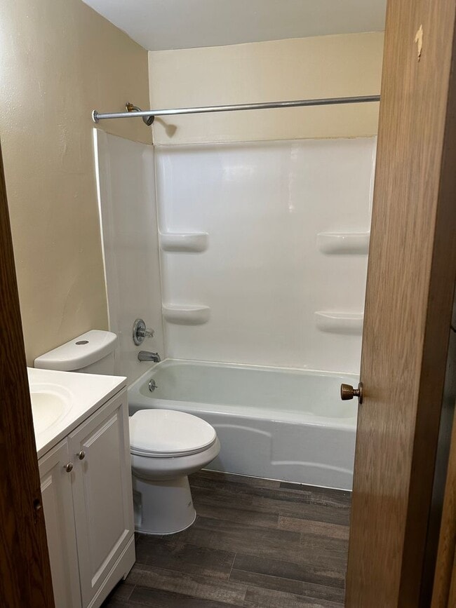 Photo - Forestview 1 Bedroom Lower Floor Unit 1514-4