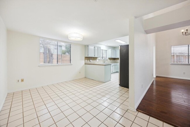 Photo - 13004 Sinton Ln