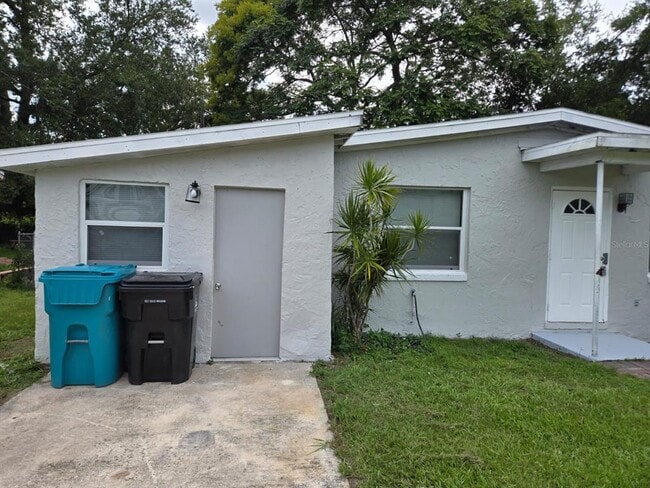 Photo - 1214 Dewey Ave