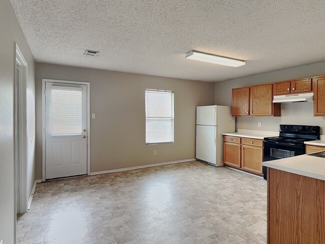 Photo - 5709 Addington Dr