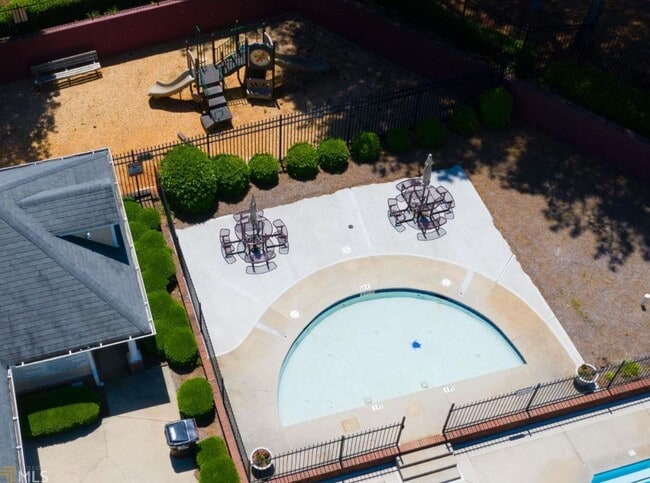 Photo - 212 Rockport Dr