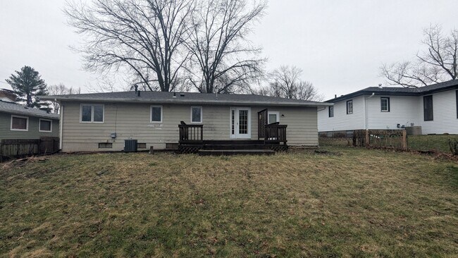 Photo - 3 bedroom, 1 bath home in Waterloo