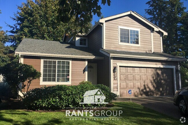 Building Photo - New carpet and paint throughout! Easy JBLM... Rental