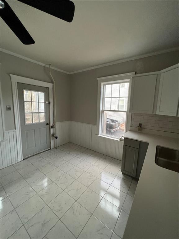6 Glen Rd