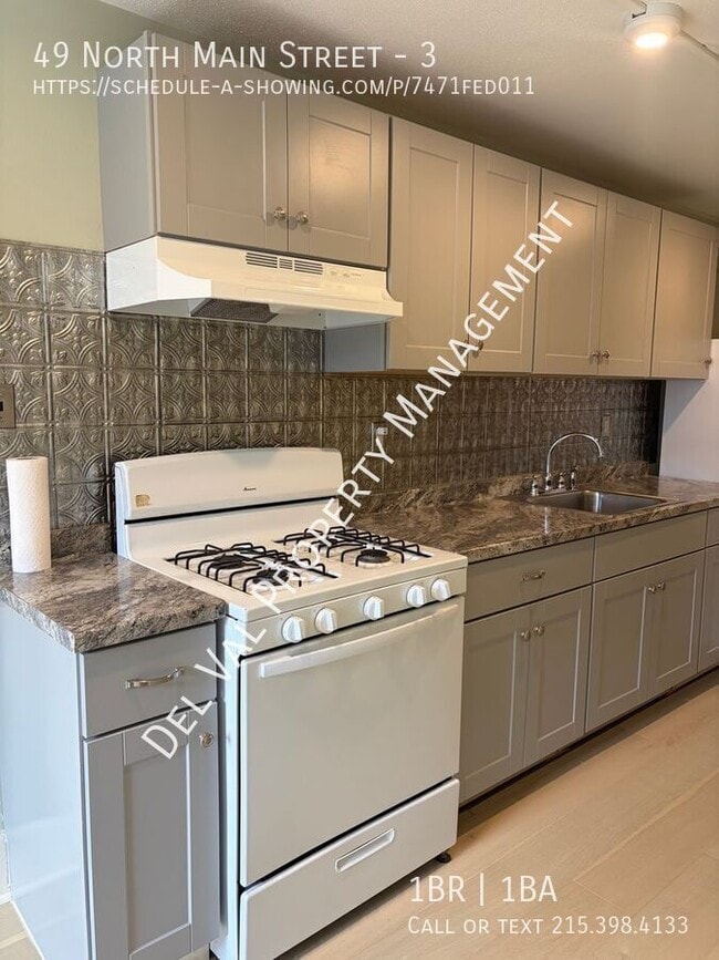 Photo - 49 N Main St Unit 3