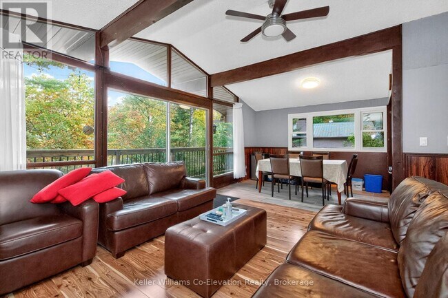 Photo - 1950 Champlain Rd